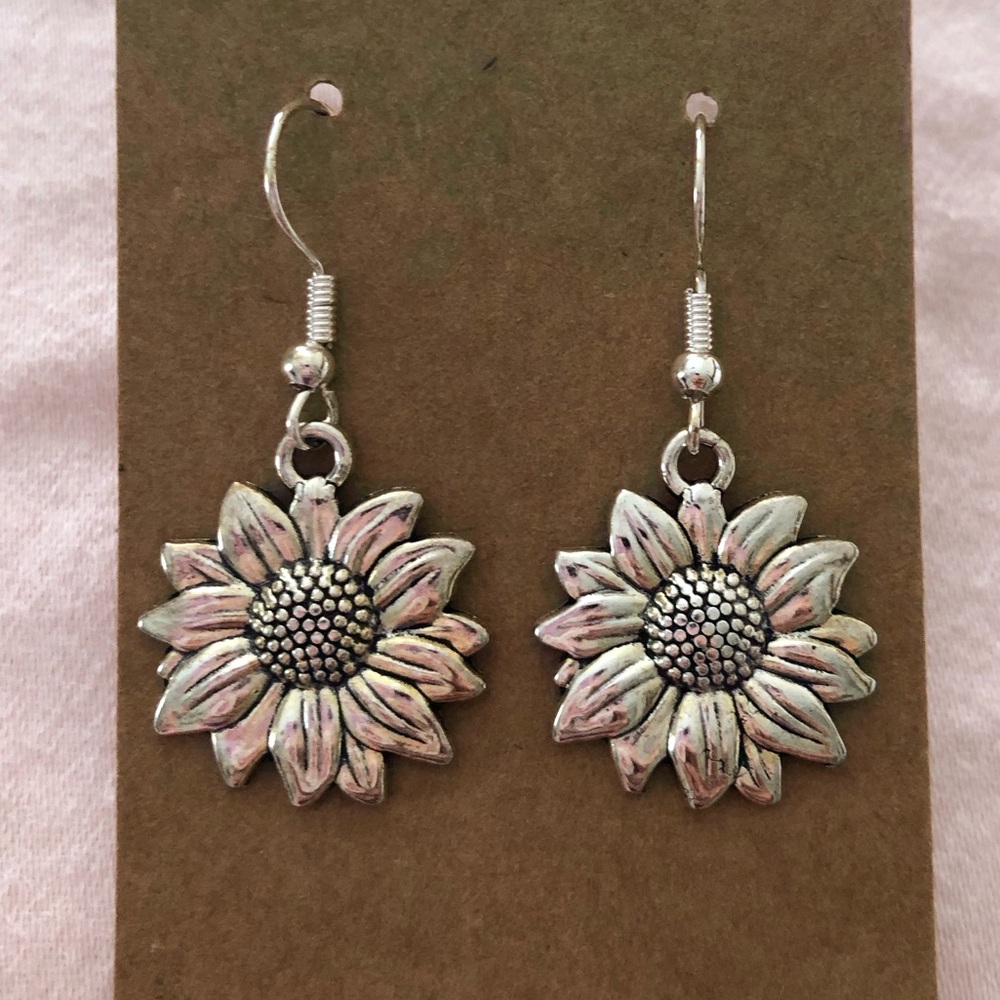 Sunflower 🌻 earrings